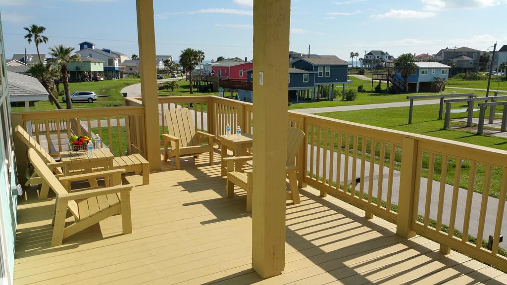 Private Beach -- Away From The Crowds - Ocean Views -Short Drive To Moody Gardens, Schlitter Bahn, Pleasure Pier Galveston Exterior foto